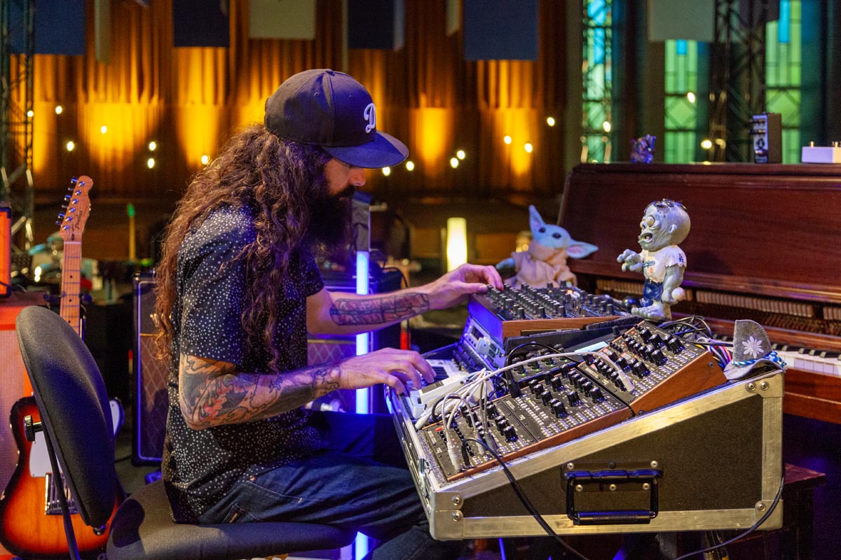 sef_deconstruction_img002